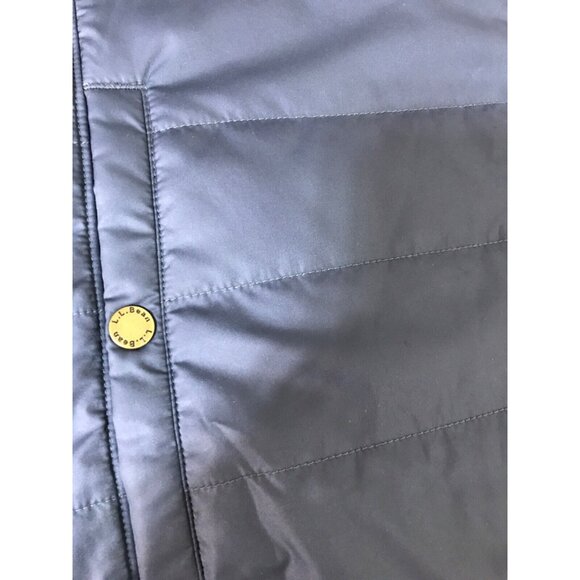L.L. Bean Women's Blue Quilted Vest - Picture 8 of 11